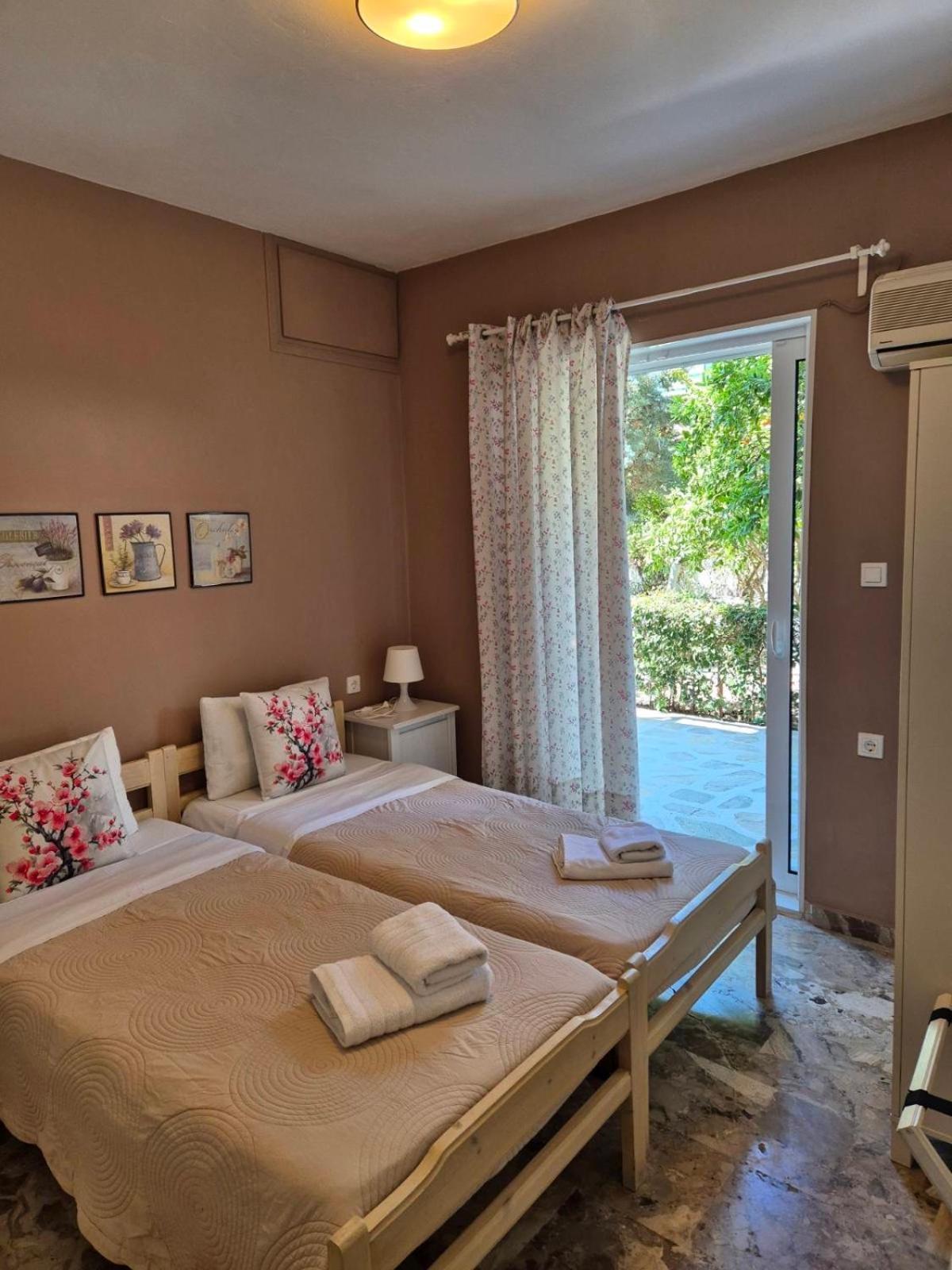 Drossinos Studios Poros Town Esterno foto