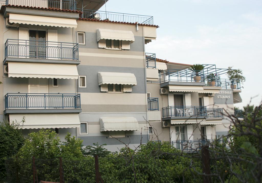 Drossinos Studios Poros Town Esterno foto