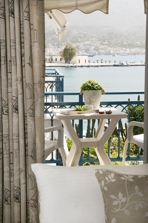 Drossinos Studios Poros Town Esterno foto